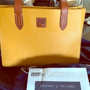 ***Dooney & Bourke***Palomino Small Shopper